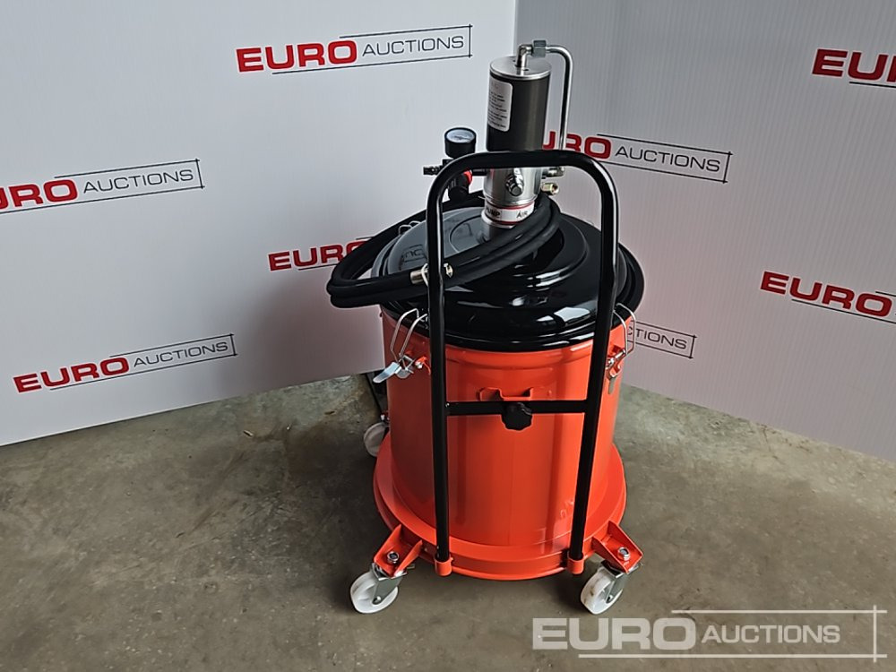 Unused Boss BS-40L 40 Ltr Pneumatic High Pressure Grease Pump - Строительное оборудование: фото 5 Unused Boss BS-40L 40 Ltr Pneumatic High Pressure Grease Pump - Строительное оборудование: фото 5