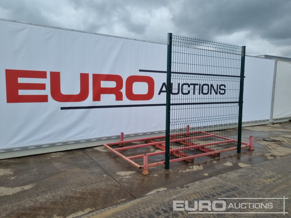 Unused Galvanised & Powder Coated Heavy Duty (5mm) Wire Mesh Fencing, 23 x H2.4m x W2.2m Panels, 24 x 60mm x 60mm x3m Posts, with Fittings (Green) - Строительное оборудование: фото 1 Unused Galvanised & Powder Coated Heavy Duty (5mm) Wire Mesh Fencing, 23 x H2.4m x W2.2m Panels, 24 x 60mm x 60mm x3m Posts, with Fittings (Green) - Строительное оборудование: фото 1