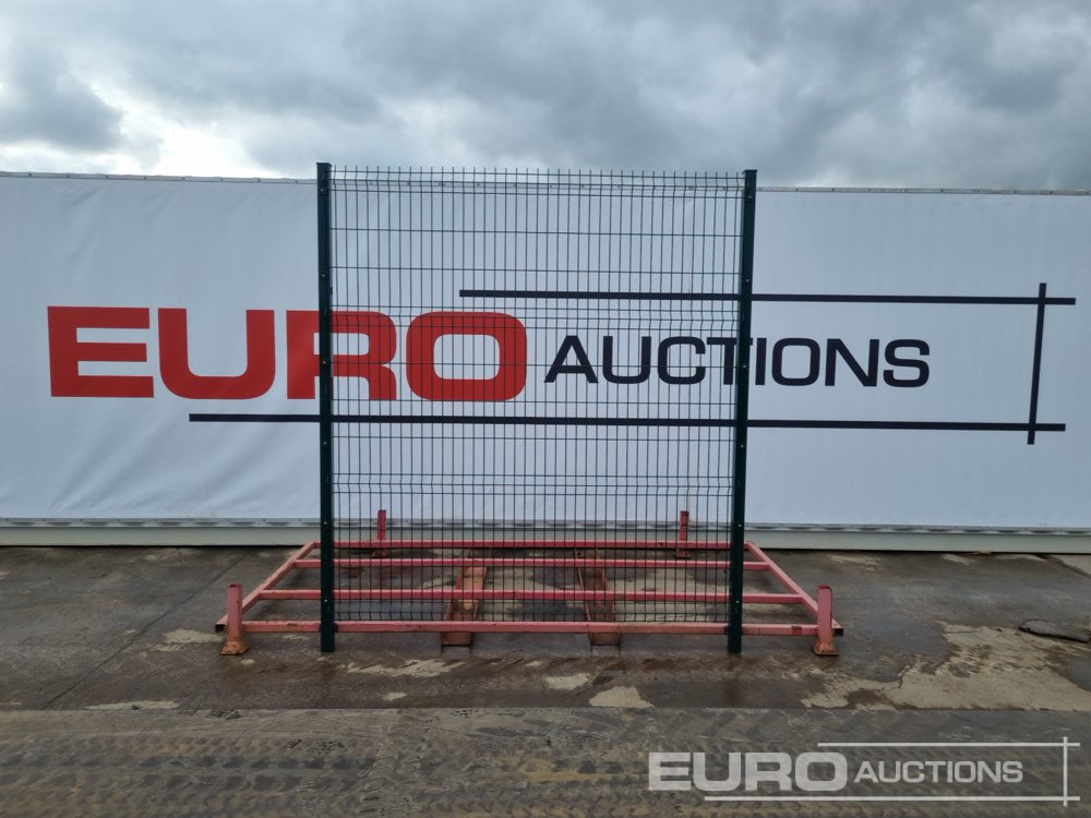 Unused Galvanised & Powder Coated Heavy Duty (5mm) Wire Mesh Fencing, 23 x H2.4m x W2.2m Panels, 24 x 60mm x 60mm x3m Posts, with Fittings (Green) - Строительное оборудование: фото 2 Unused Galvanised & Powder Coated Heavy Duty (5mm) Wire Mesh Fencing, 23 x H2.4m x W2.2m Panels, 24 x 60mm x 60mm x3m Posts, with Fittings (Green) - Строительное оборудование: фото 2