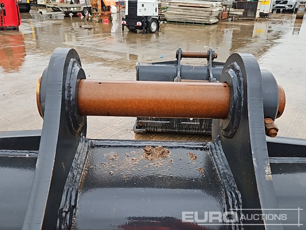 Новый Ковш Unused Hardox 58" Digging Bucket 80mm Pin to suit 20 Ton Excavator: фото 12 Новый Ковш Unused Hardox 58" Digging Bucket 80mm Pin to suit 20 Ton Excavator: фото 12