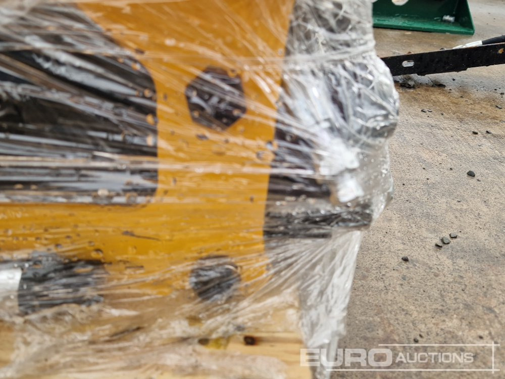 Unused Hydraulic Breaker to suit Mini Excavator - Гидромолот: фото 5 Unused Hydraulic Breaker to suit Mini Excavator - Гидромолот: фото 5