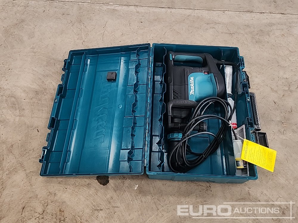 Строительное оборудование Unused Makita HM1203C Demolition Hammer 110V: фото 6