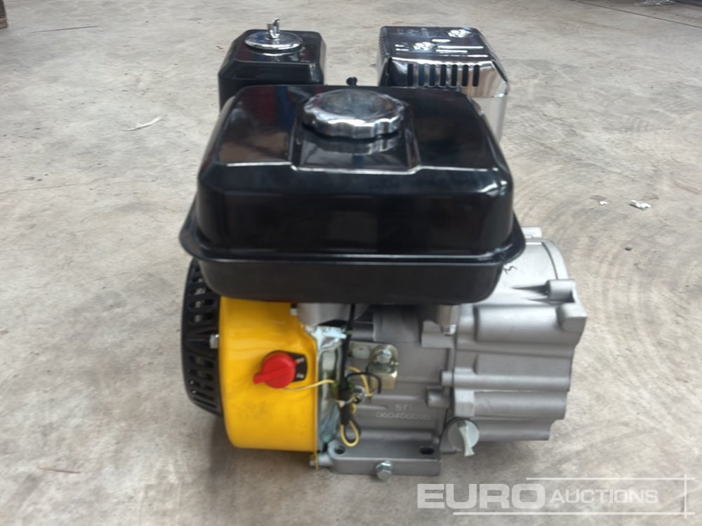 Оборудование для гаражей/ Мастерских Unused Petrol Engine: фото 7