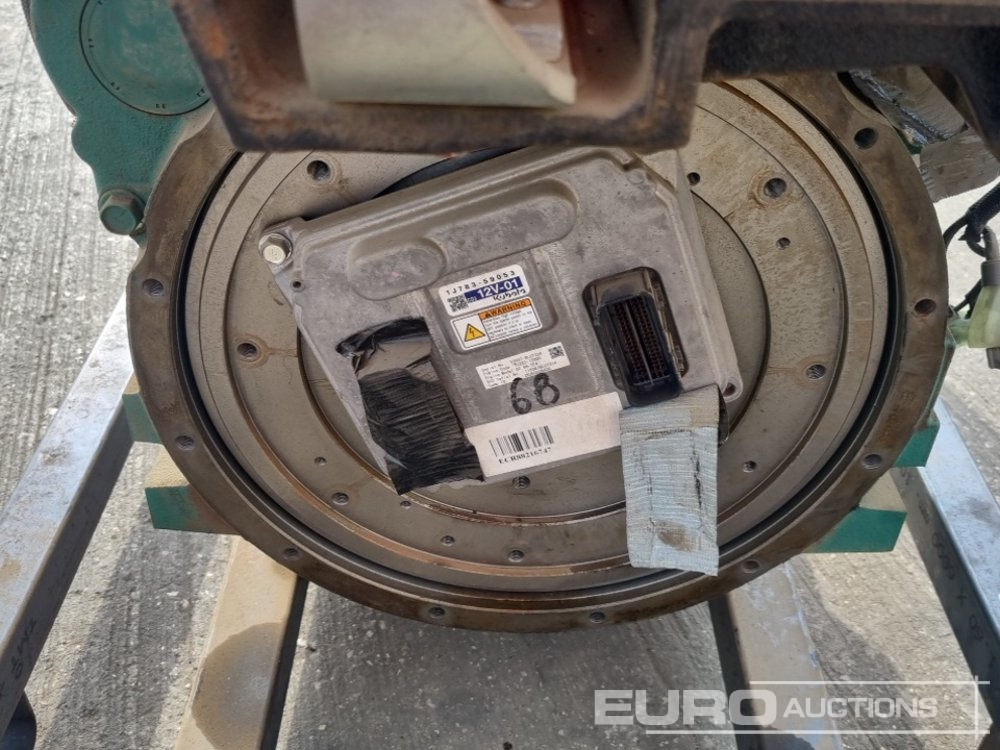 Двигатель Volvo 4 Cylinder Engine: фото 16
