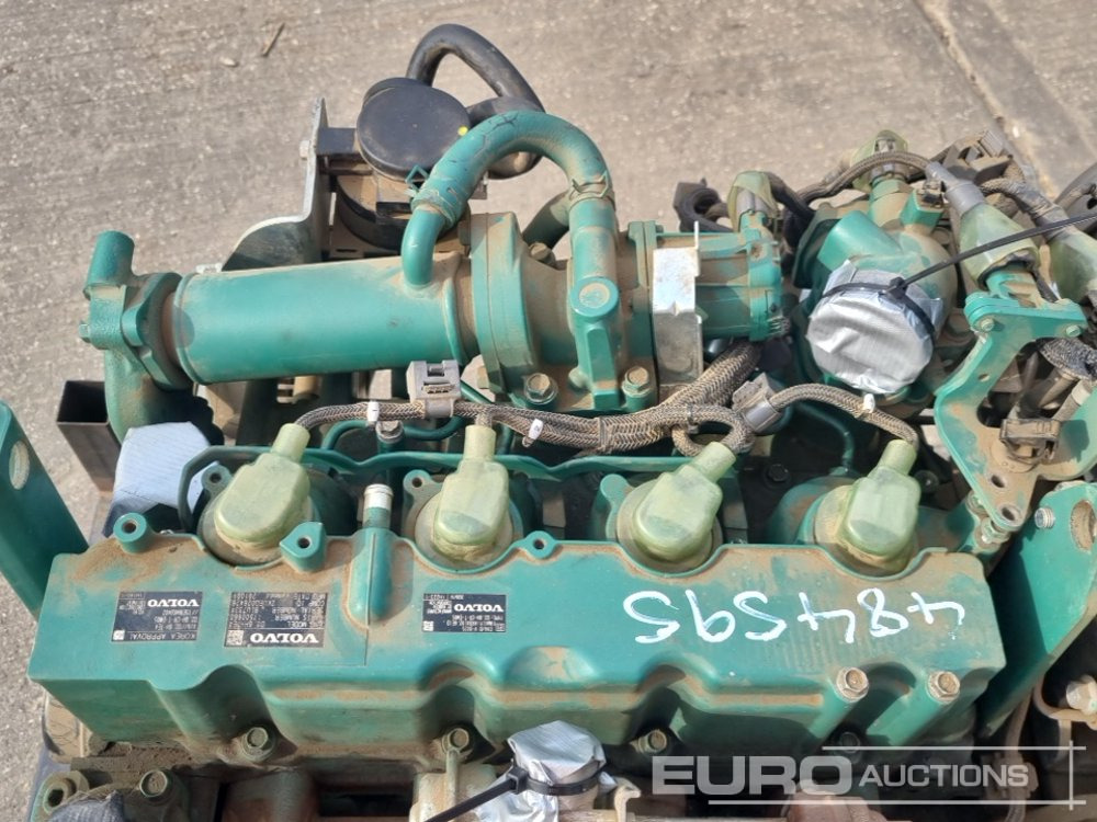 Двигатель Volvo 4 Cylinder Engine: фото 11