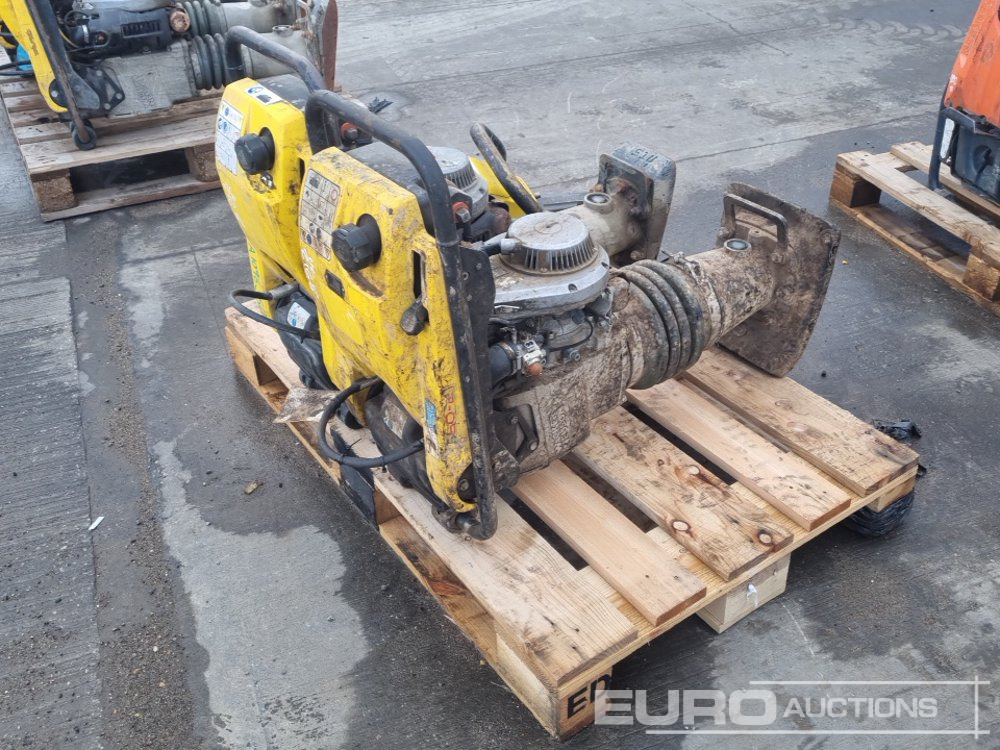 Wacker Neuson BS50-2 - Асфальтоукладочная техника: фото 1 Wacker Neuson BS50-2 - Асфальтоукладочная техника: фото 1
