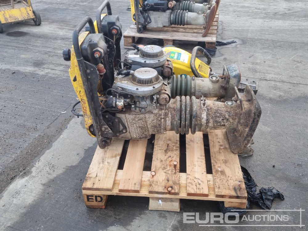 Wacker Neuson BS50-2 - Асфальтоукладочная техника: фото 2 Wacker Neuson BS50-2 - Асфальтоукладочная техника: фото 2