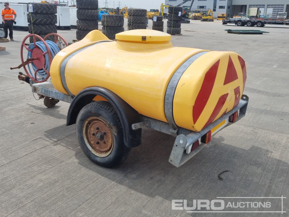 Western Trailers Single Axle Plastic Water Bowser, Honda Pressure Washer - Мойка высокого давления: фото 3 Western Trailers Single Axle Plastic Water Bowser, Honda Pressure Washer - Мойка высокого давления: фото 3
