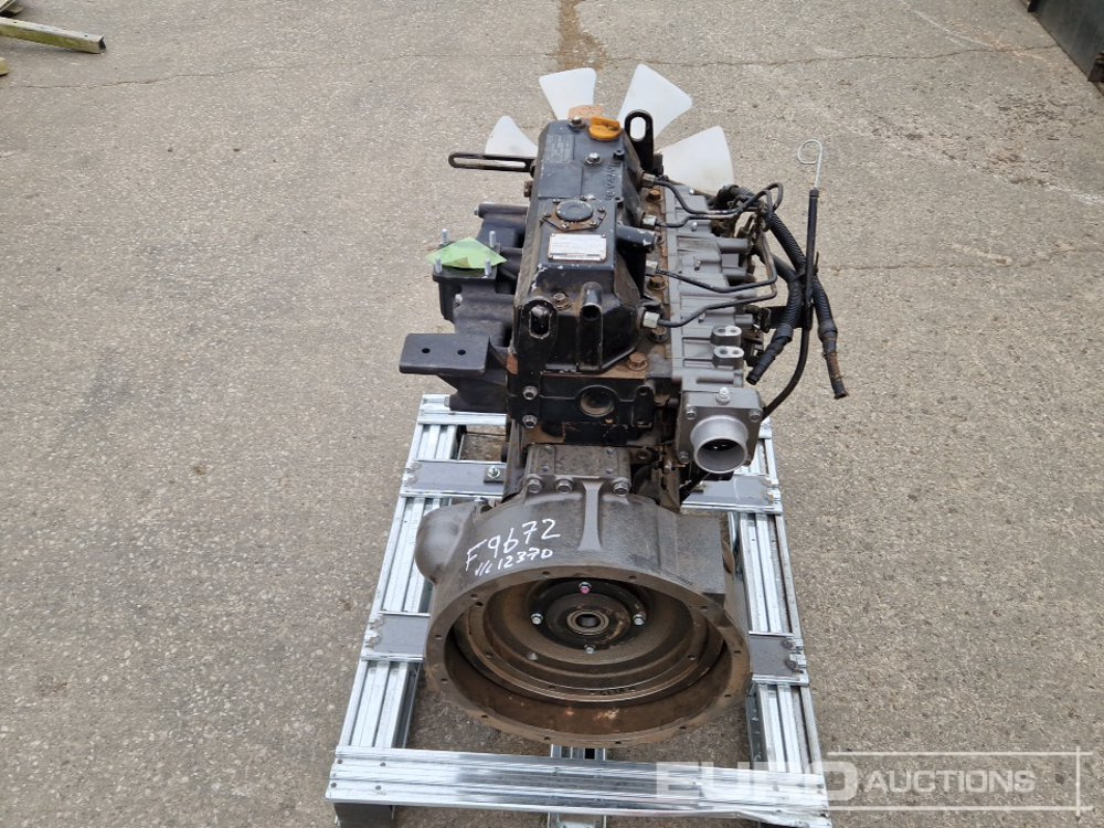 Yanmar 4TNV94L - Двигатель: фото 2 Yanmar 4TNV94L - Двигатель: фото 2