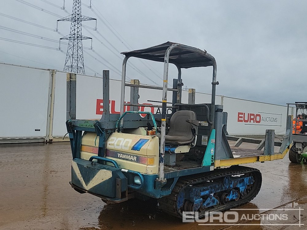 Yanmar C30R-2 - Гусеничный самосвал: фото 1 Yanmar C30R-2 - Гусеничный самосвал: фото 1