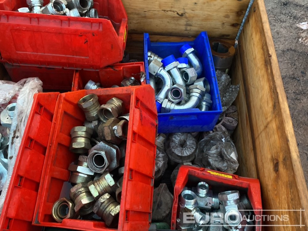 Запчасти Pallet of Fittings & Parts (2 of): фото 7 Запчасти Pallet of Fittings & Parts (2 of): фото 7