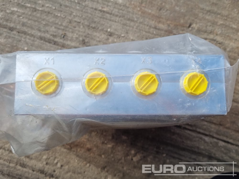 Запчасти Topcon Valve Kit to suit Komatsu D65: фото 9