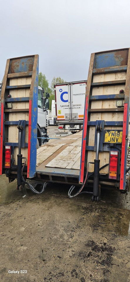 Diversen MAC Trailer - Низкорамный полуприцеп: фото 5 Diversen MAC Trailer - Низкорамный полуприцеп: фото 5