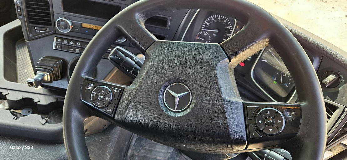 Тягач Mercedes-Benz Actros 2540: фото 18