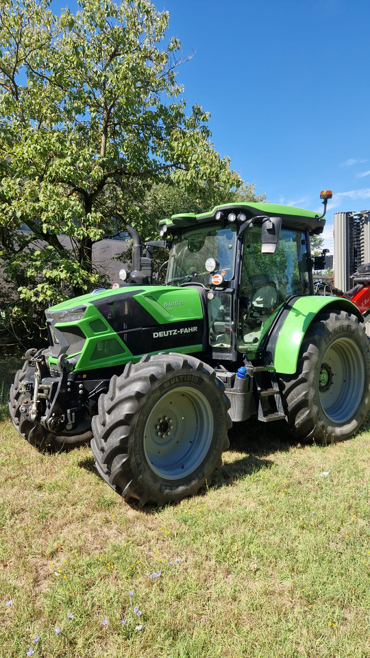 Trattore usato Deutz-Fahr 6125 C TTV - Трактор: фото 1 Trattore usato Deutz-Fahr 6125 C TTV - Трактор: фото 1