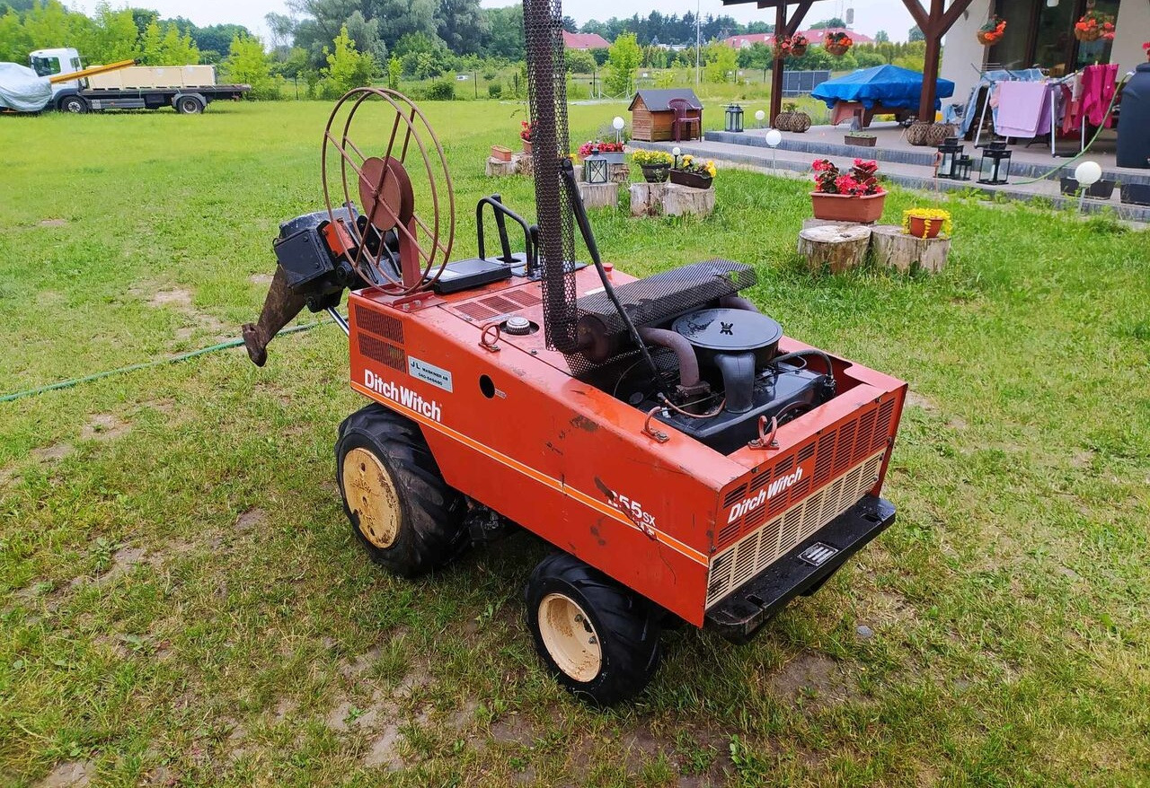 Ditch-Witch 255 SX - Траншеекопатель: фото 2 Ditch-Witch 255 SX - Траншеекопатель: фото 2
