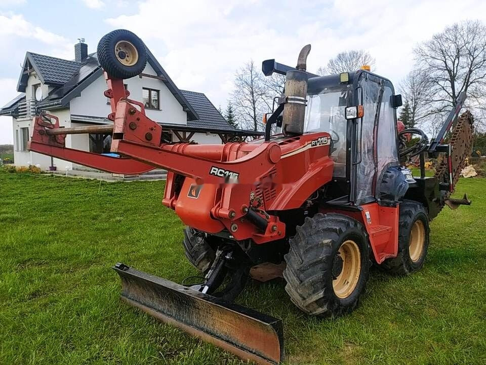 Траншеекопатель Ditch-Witch Zahn R300: фото 17