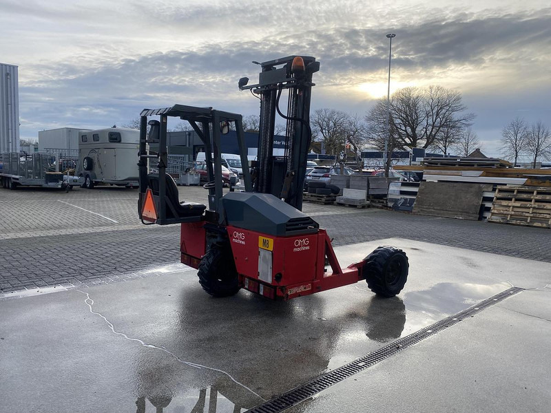 Moffett M4 25.3 / Kooiaap - Мобильный вилочный погрузчик: фото 5 Moffett M4 25.3 / Kooiaap - Мобильный вилочный погрузчик: фото 5