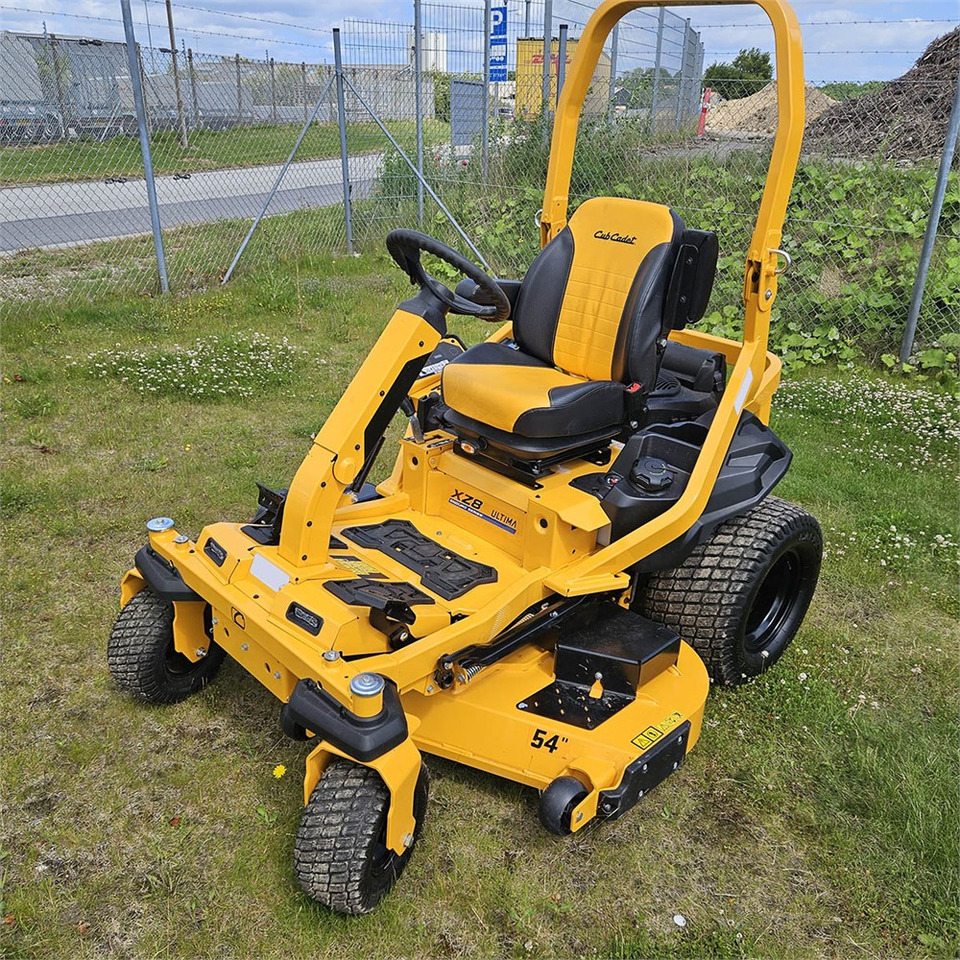 ABC Cub Cadet XZ8 Zero Turn - Газонокосилка: фото 2 ABC Cub Cadet XZ8 Zero Turn - Газонокосилка: фото 2