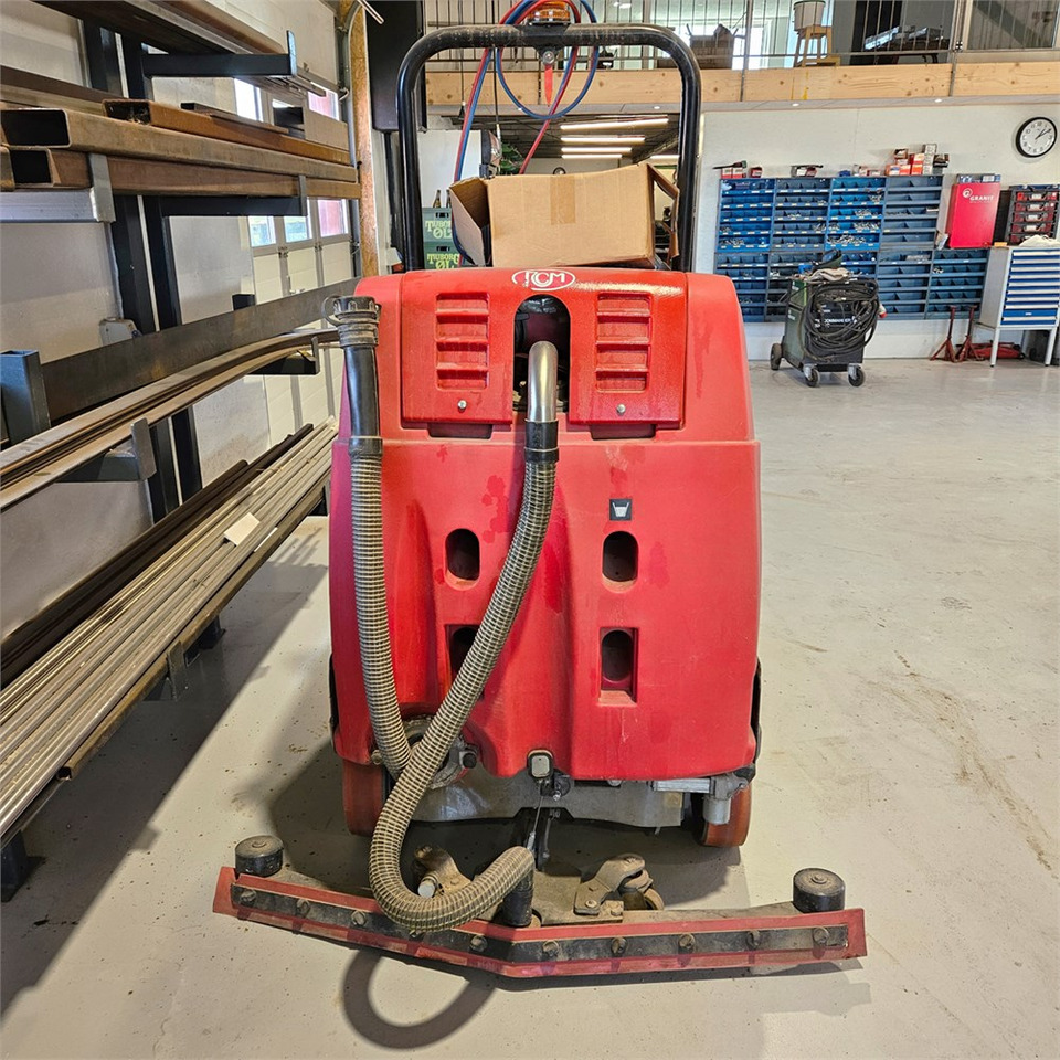 ABC RCM Metro 1102 RN Lavasciuga Scrubber - Поломоечная машина: фото 4 ABC RCM Metro 1102 RN Lavasciuga Scrubber - Поломоечная машина: фото 4