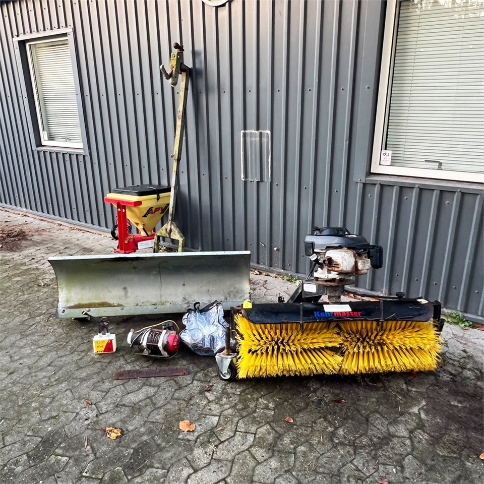 APV WD 40 M2 - Квадроцикл: фото 3 APV WD 40 M2 - Квадроцикл: фото 3