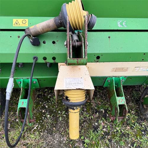 Техника для сенозаготовки Amazone GH 150: фото 9 Техника для сенозаготовки Amazone GH 150: фото 9