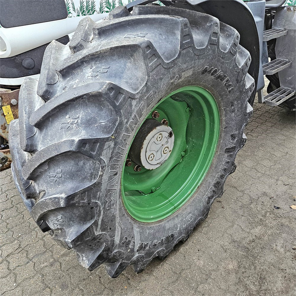 Трактор Claas Ares 697: фото 32