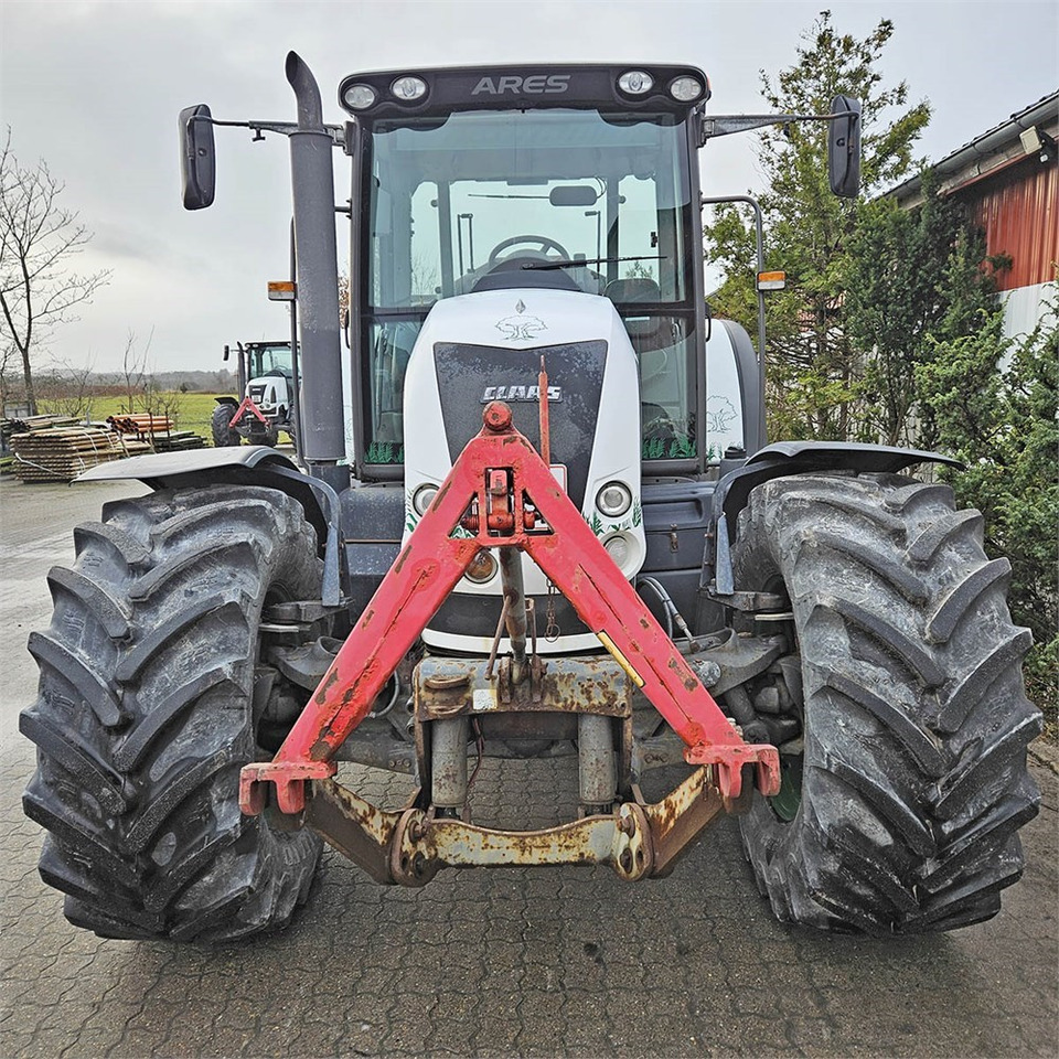 Трактор Claas Ares 697: фото 7