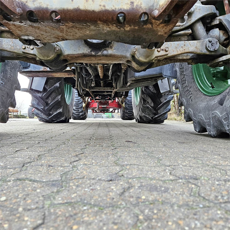 Трактор Claas Ares 697: фото 44