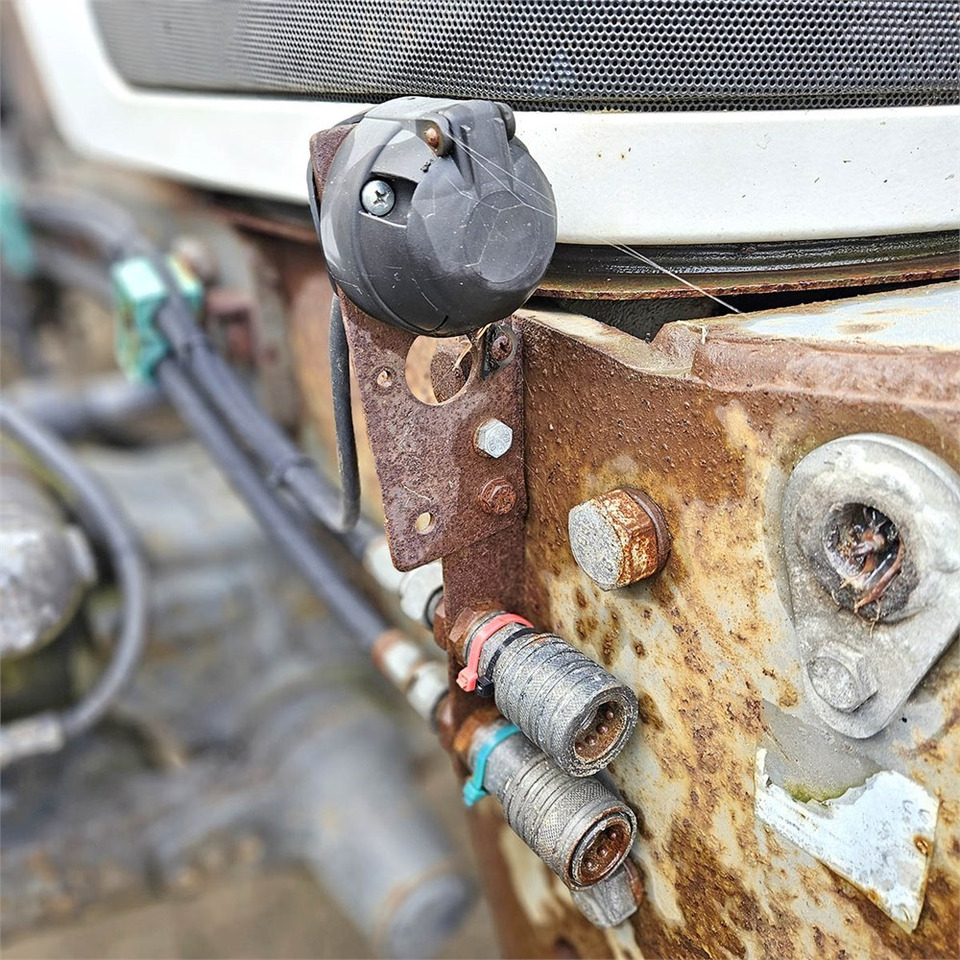 Трактор Claas Ares 697: фото 49