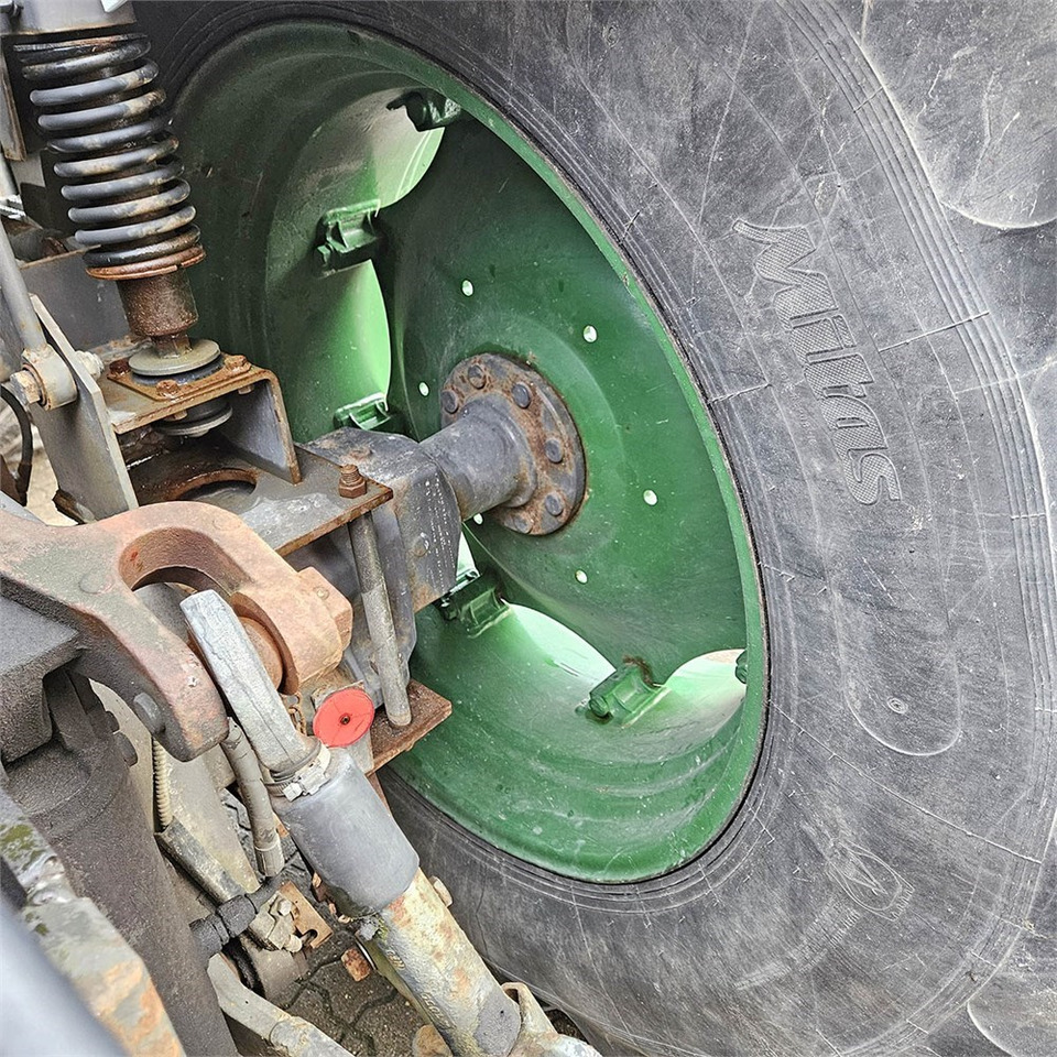 Трактор Claas Ares 697: фото 37