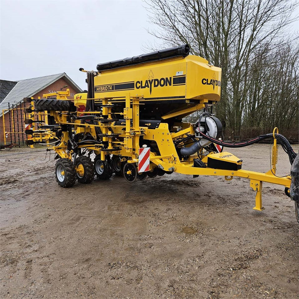 Claydon Trailed Hybrid 4 - 4,8 meter - Посевная техника: фото 1 Claydon Trailed Hybrid 4 - 4,8 meter - Посевная техника: фото 1