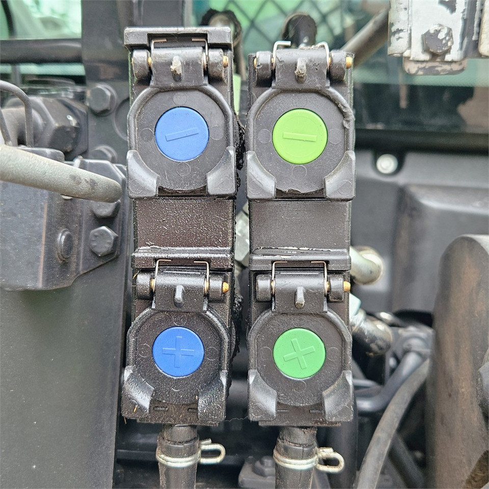 Трактор Deutz-Fahr 6140 TTV: фото 37