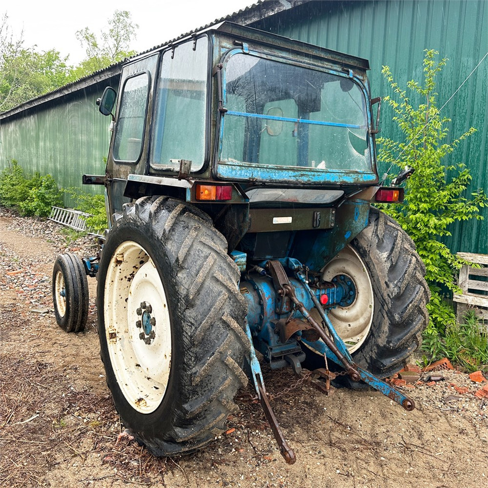 Ford 4600 - Трактор: фото 4 Ford 4600 - Трактор: фото 4