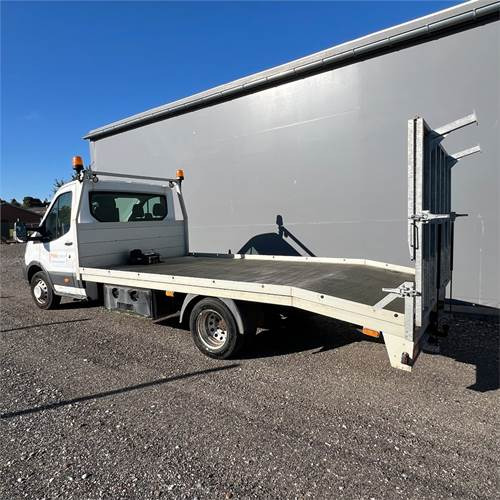 Ford Transit 2.0 Tdci - Грузовик бортовой/ Платформа: фото 5 Ford Transit 2.0 Tdci - Грузовик бортовой/ Платформа: фото 5