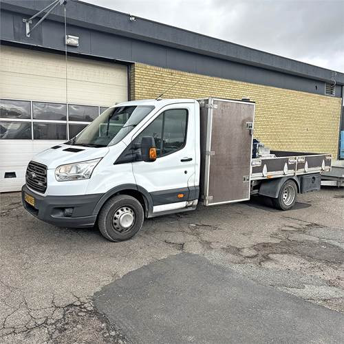 Ford Transit 2.2 TDCi (155HK) Chassis RWD Man - Грузовик бортовой/ Платформа: фото 1 Ford Transit 2.2 TDCi (155HK) Chassis RWD Man - Грузовик бортовой/ Платформа: фото 1