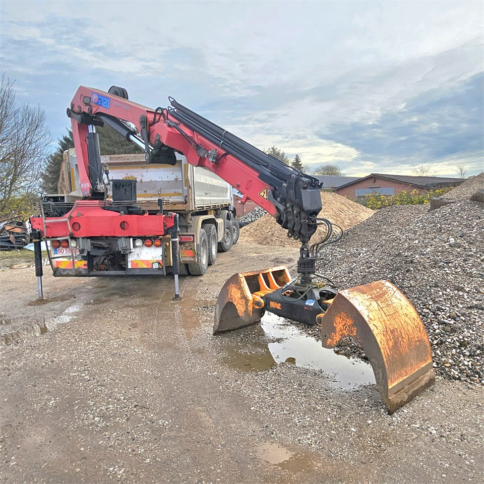 HMF 2120K-4 RC - Кран-манипулятор: фото 1 HMF 2120K-4 RC - Кран-манипулятор: фото 1