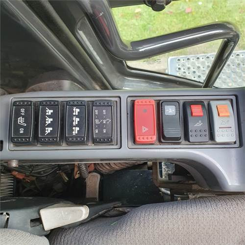 Колёсный экскаватор Hitachi ZX145 WT-6: фото 35
