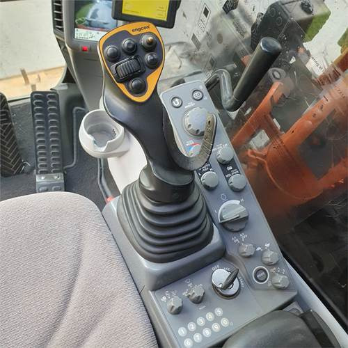 Колёсный экскаватор Hitachi ZX145 WT-6: фото 29