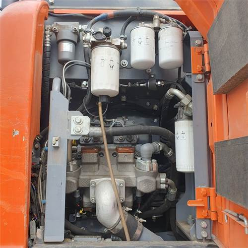 Колёсный экскаватор Hitachi ZX145 WT-6: фото 37