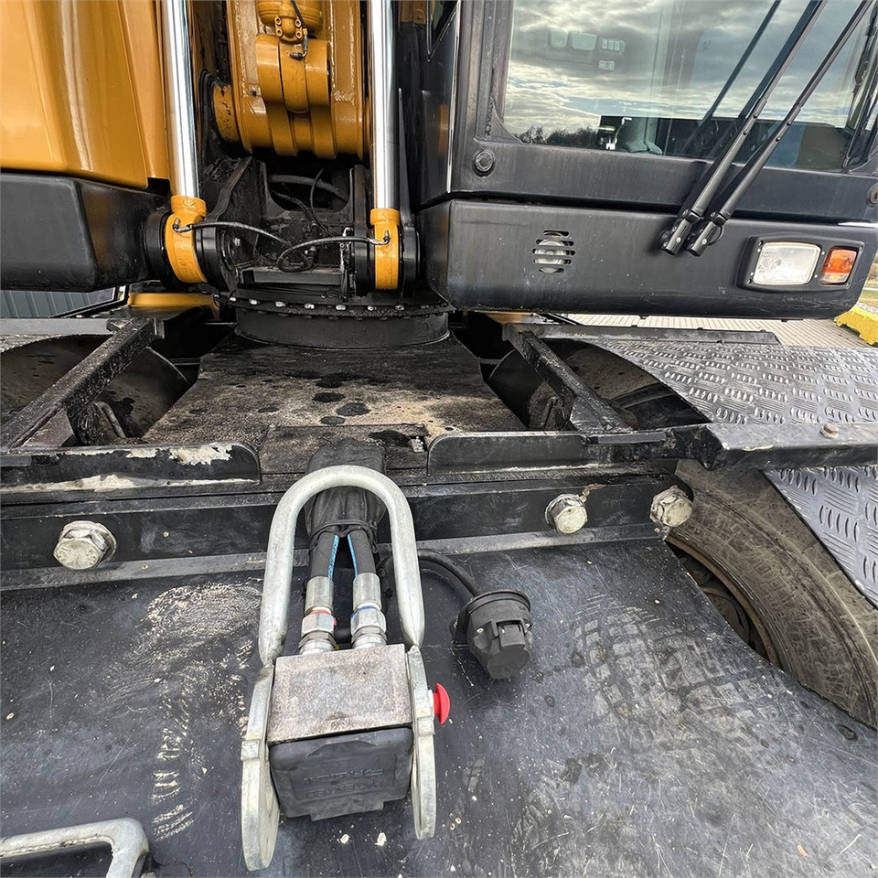 Колёсный экскаватор Hydrema MX16: фото 45 Колёсный экскаватор Hydrema MX16: фото 45