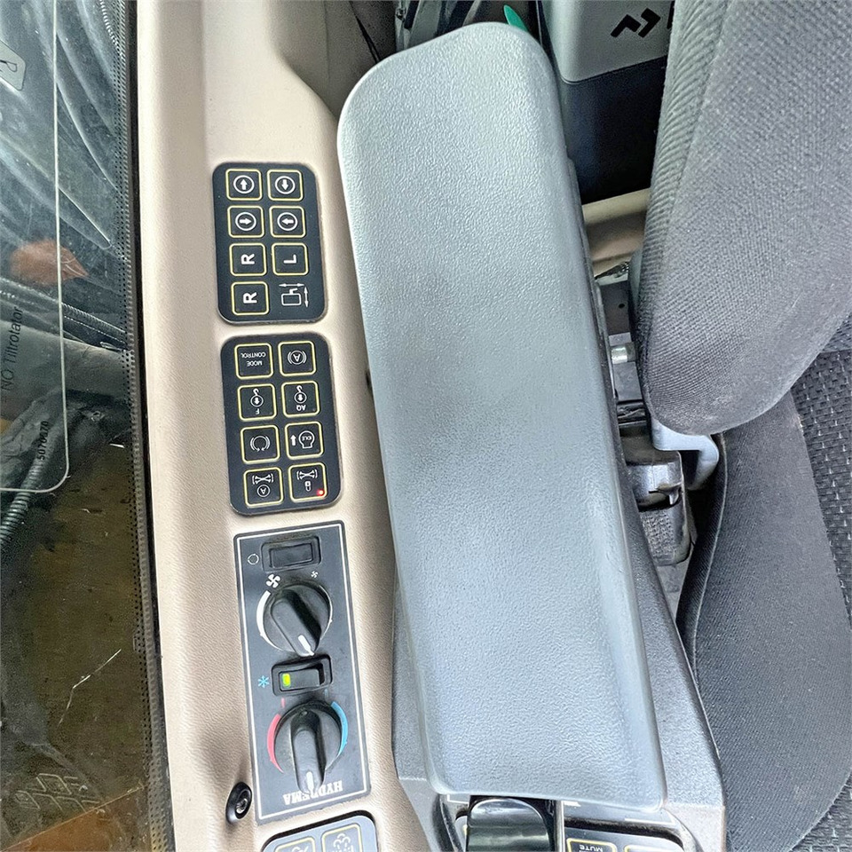 Колёсный экскаватор Hydrema MX16: фото 41 Колёсный экскаватор Hydrema MX16: фото 41