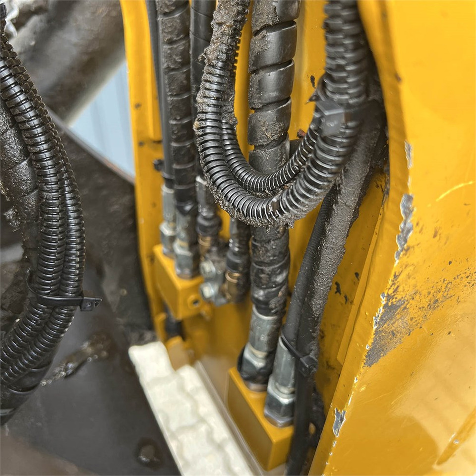 Колёсный экскаватор Hydrema MX16: фото 46 Колёсный экскаватор Hydrema MX16: фото 46