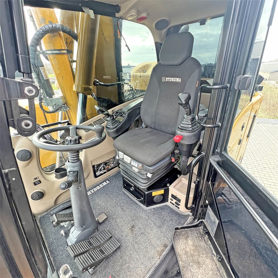 Колёсный экскаватор Hydrema MX16: фото 34 Колёсный экскаватор Hydrema MX16: фото 34