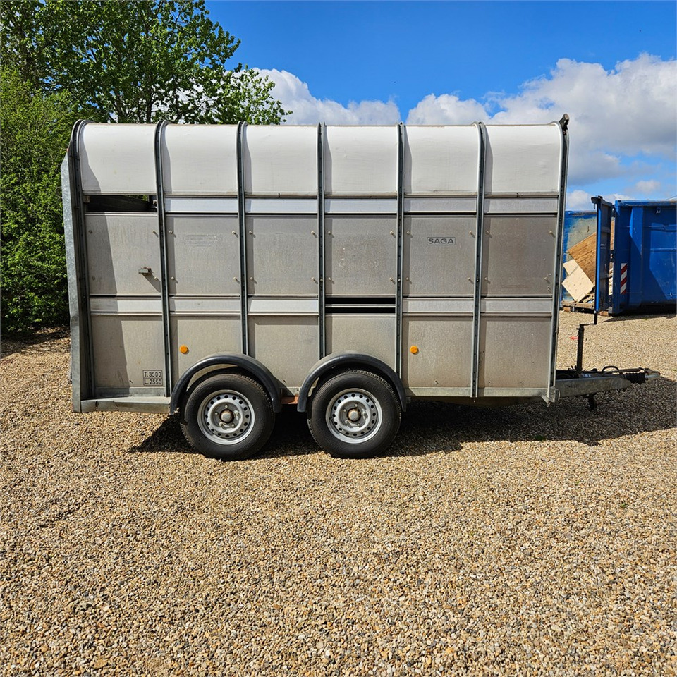 Ifor Williams Dyretransport - Прицеп для перевозки животных: фото 2 Ifor Williams Dyretransport - Прицеп для перевозки животных: фото 2