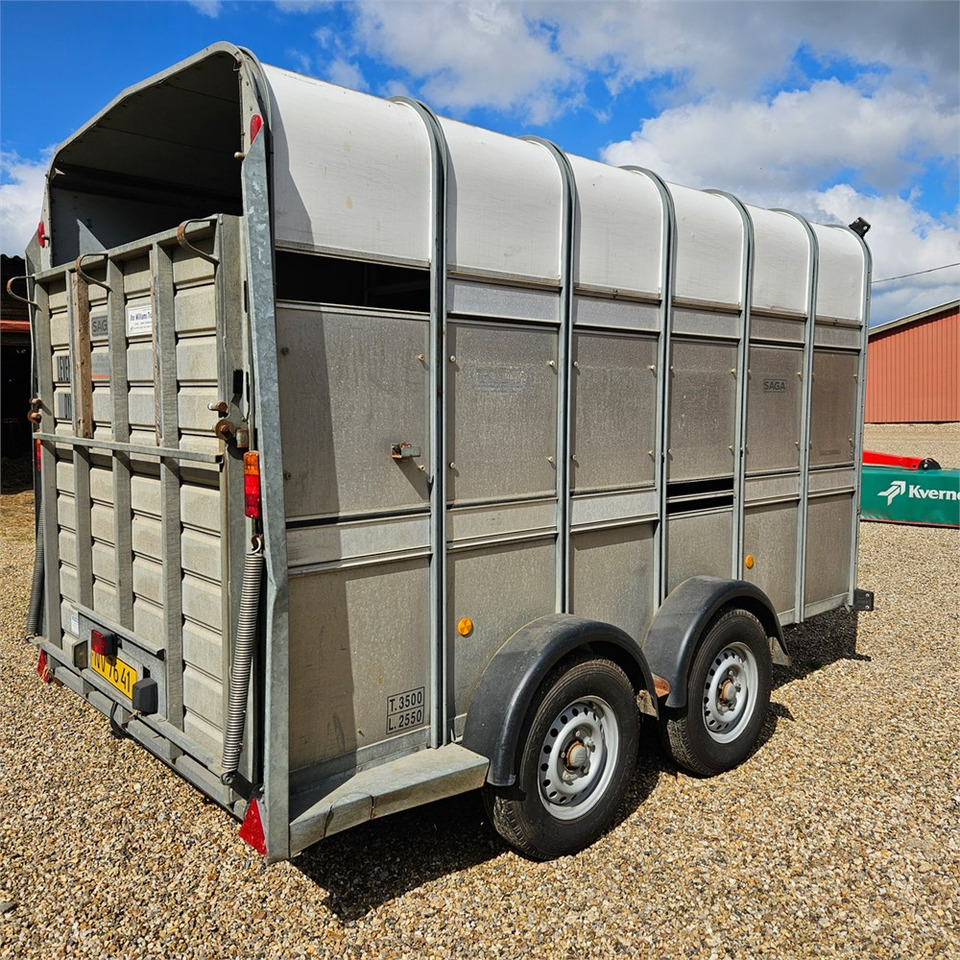 Ifor Williams Dyretransport - Прицеп для перевозки животных: фото 3 Ifor Williams Dyretransport - Прицеп для перевозки животных: фото 3