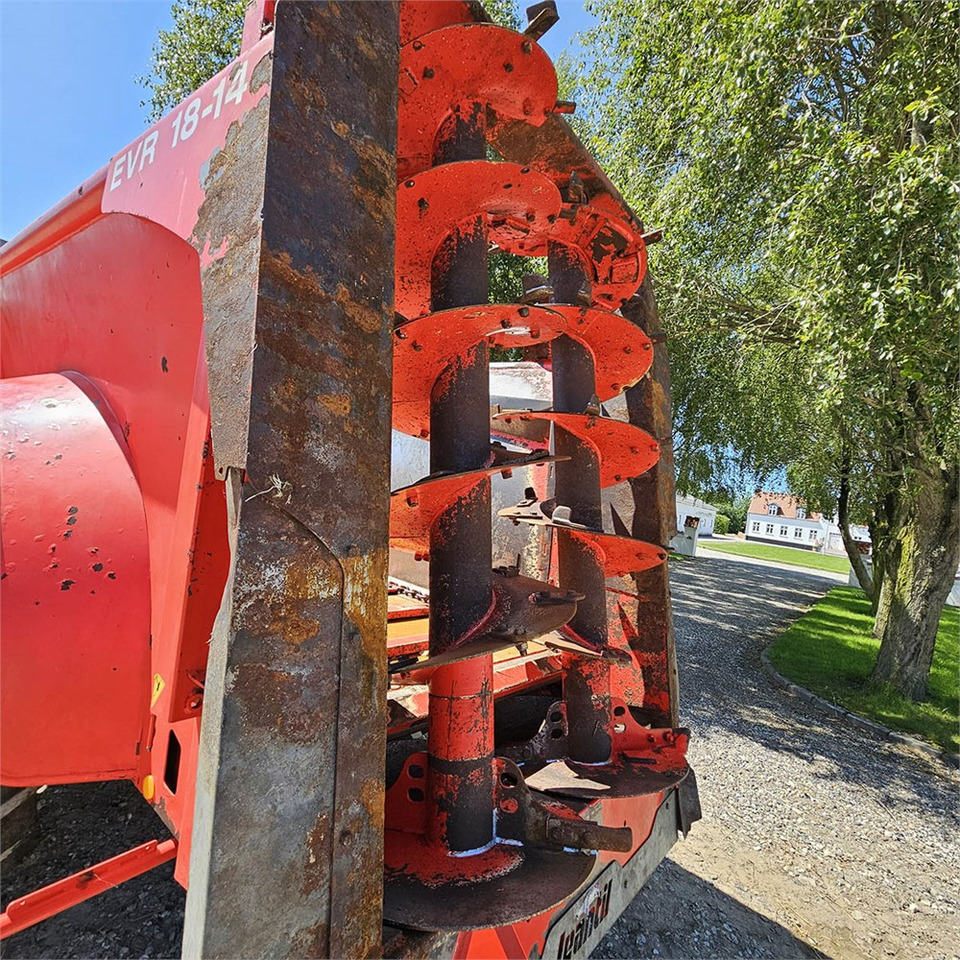 Техника для внесения удобрений Jeantil EVR 18 - 14: фото 17 Техника для внесения удобрений Jeantil EVR 18 - 14: фото 17