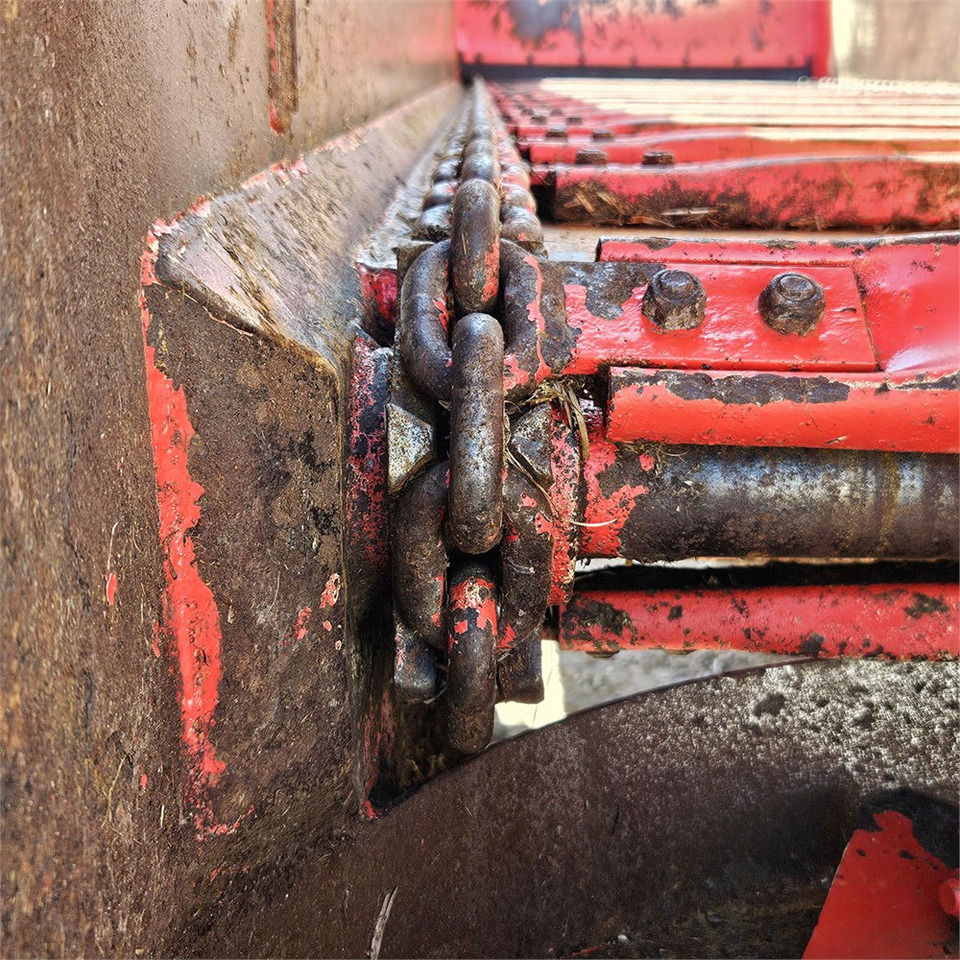 Техника для внесения удобрений Jeantil EVR 18 - 14: фото 16 Техника для внесения удобрений Jeantil EVR 18 - 14: фото 16