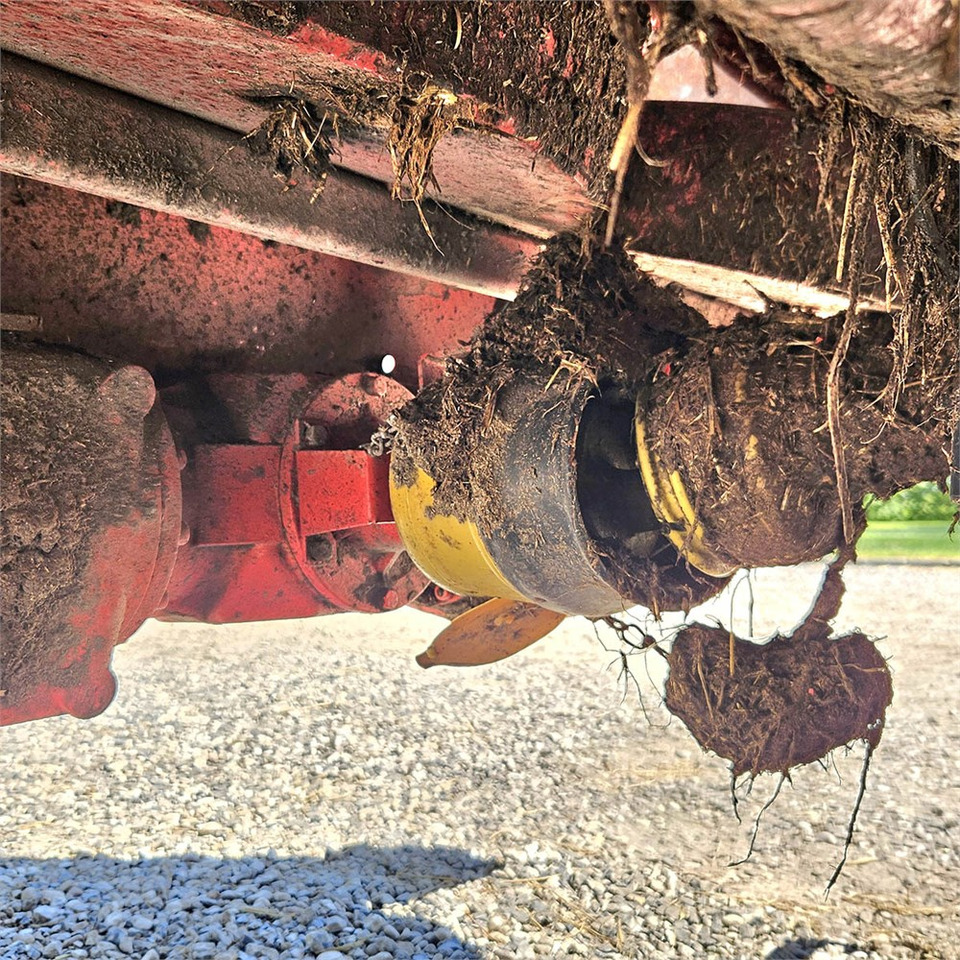 Техника для внесения удобрений Jeantil EVR 18 - 14: фото 23 Техника для внесения удобрений Jeantil EVR 18 - 14: фото 23