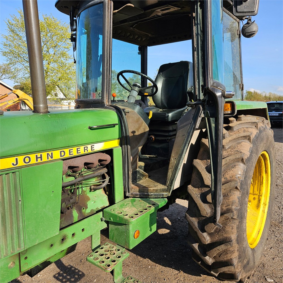 Трактор John Deere 2040: фото 7